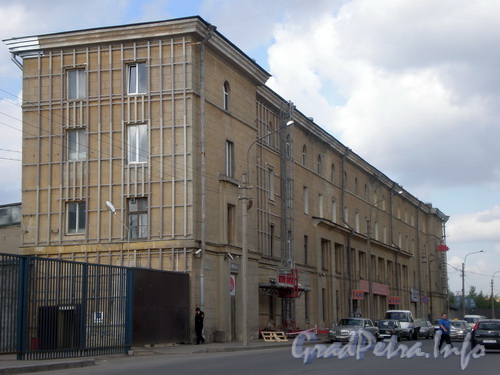 Полюстровский пр., д. 54, фасад здания по Полюстровскому проспекту. Фото 2008 г.
