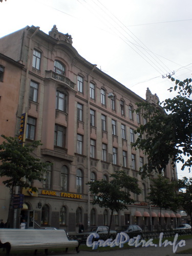 Пр. Чернышевского, д. 12, общий вид здания. Фото 2008 г.