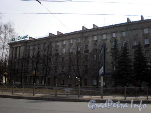 Большой Сампсониевский пр., д. 76, общий вид здания. Фото 2008 г. 