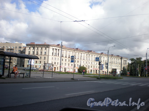 Большой Сампсониевский пр., д. 80, общий вид здания. Фото 2008 г. 
