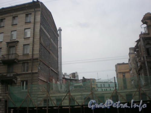 Пр. Добролюбова, д. 6, снос здания. Фото июнь 2008 г.