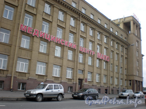Заневский пр., д. 1, общий вид здания. Фото 2008 г.