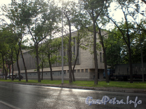 Пр. Лиговский д. 287, общий вид здания. Фото 2008 г.