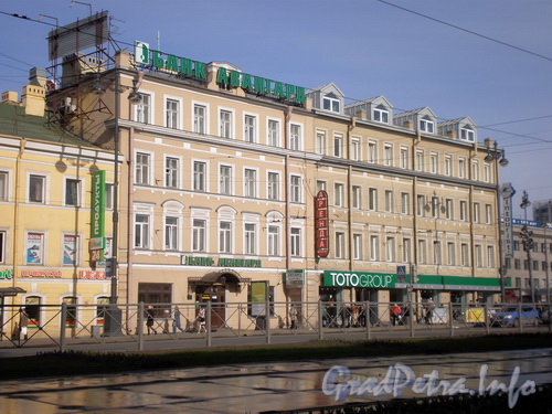 Московский пр., д. 105, общий вид здания. Фото 2008 г.