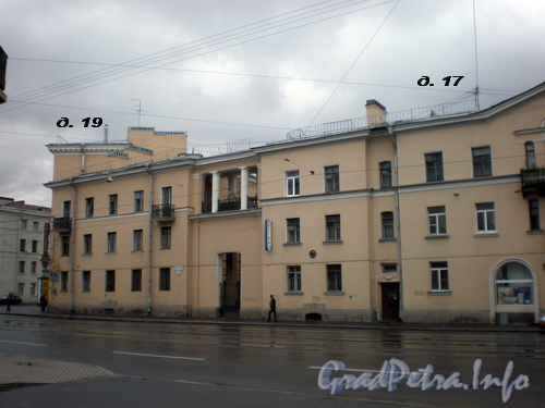 Среднеохтинский пр., дома 17 и 19, Фото 2008 г.