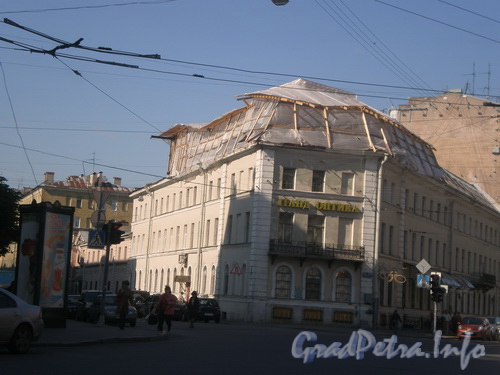 Суворовский пр., д. 60, общий вид здания. Фото 2008 г.