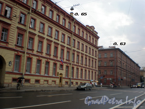 Дома 65 и 63 (левый корпус) по Суворовскому проспекту. Общий вид. Фото 2008 г.