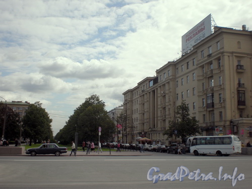 Московский пр., д. 216/Алтайская ул., д. 3, фасад по Алтайской улице. Фото 2008 г.