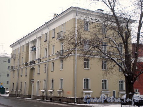 Волковский пр., д. 16. ОБщий вид здания.