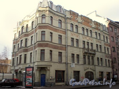Каменноостровский пр., д. 12. Общий вид здания. Ноябрь 2008 г.
