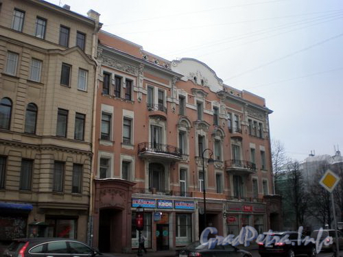 Каменноостровский пр., д. 8. Общий вид здания. Ноябрь 2008 г.