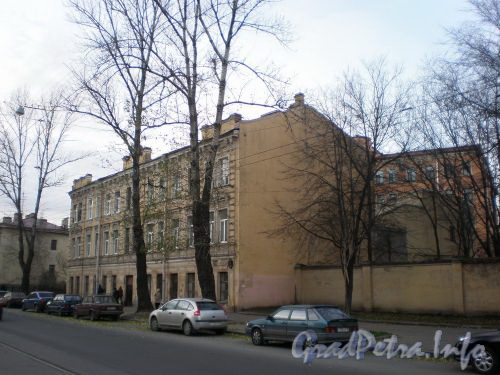 Троицкий проспект, д. 3. Общий вид здания. Ноябрь 2008 г.