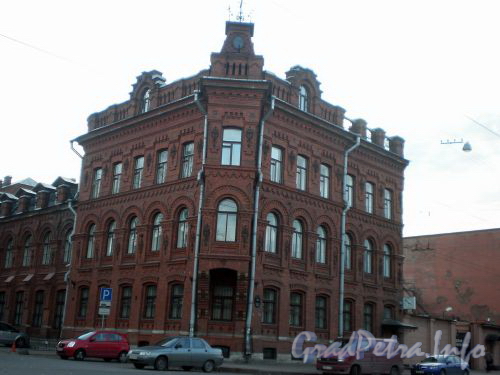 Троицкий проспект, д. 6. Общий вид здания. Ноябрь 2008 г.