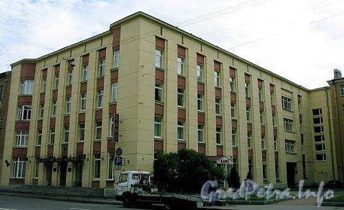 Рижский пр., д. 16. ЛПО «Ленавтодор». Общий вид здания. Фото июль 2009 г.