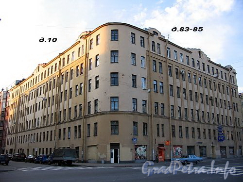 Пр. Римского-Корсакова, д. 83-85 / ул. Володи Ермака, д. 10. Общий вид здания. Фото август 2009 г.