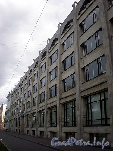 Большой пр., В.О., д. 36. Здание ЦКБ «Айсберг». Фасад здания. Фото август 2009 г.