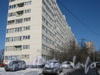 Пр. Маршала Жукова, дом 64, корп. 1. Общий вид дома и проезда во двор со стороны ул. Бурцева. Фото февраль 2012 г.