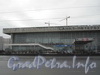 Пр. Обуховской Обороны, дом 195. Общий вид здания речного вокзала. Фото февраль 2012 г.