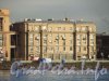 Малоохтинский пр., дом 96. Общий вид здания с левого берега Невы. Фото октябрь 2012 г.