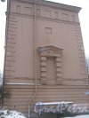 Пр. Стачек, дом 92, корпус 2. Общий вид торца здания со стороны дома 92. Фото 28 декабря 2012 г.
