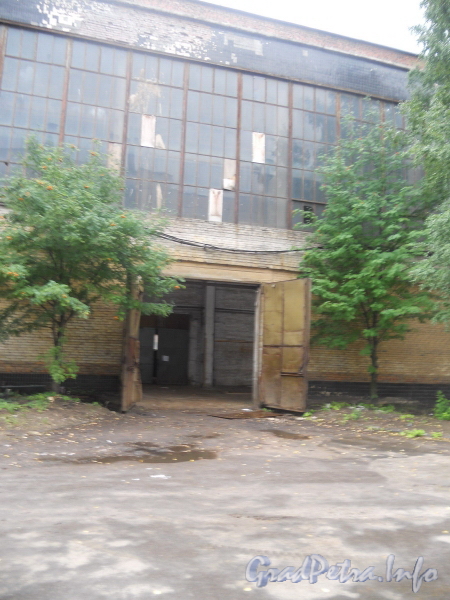 Кондратьевский пр. Производственные корпуса. Фото 2011 г.