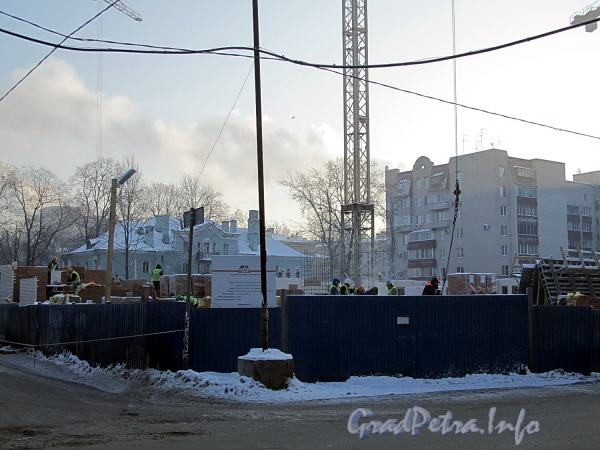 Ярославский пр., д. 27. Строительство нового жилого дома. Фото февраль 2012 г. 