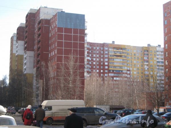 Ленинский пр., дом 95, корпус 2. Общий вид со стороны дома 91. Фото март 2012 г.