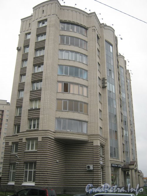 Пр. Маршала Жукова, дом 36 корпус 1. Общий вид с пр. Маршала Жукова. Фото июнь 2012 г.