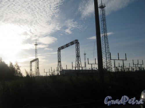 Пр. Энгельса. Строительство подстанции в районе промышленных складов Парнас. Фото 2 октября 2012 г.