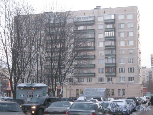 Гражданский пр., дом 114, корпус 1. Общий вид со стороны дома 116 корпус 5. Фото 24 января 2013 г.