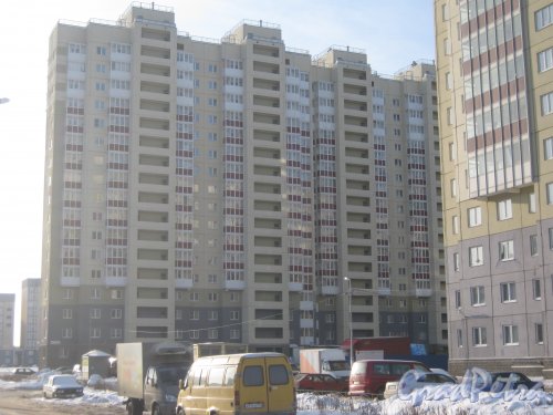 Ленинский пр., дом 57, корпус 2. Фрагмент здания. Вид с Ленинского пр. Фото 28 января 2013 г.