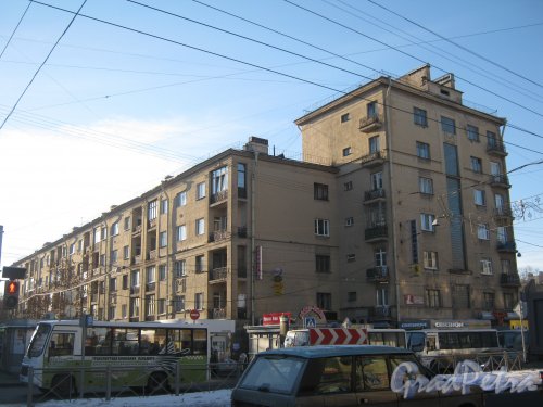Лесной пр., дом 61, корпус 3. Общий вид с чётной стороны Кантемировской ул. Фото 5 февраля 2013 г.