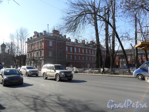 Старо-Петергофский проспект, дом 27. Вид со стороны набережной Обводного канала. Фото 19 марта 2013 г.