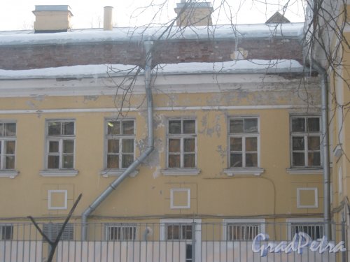 Тихорецкий пр., дом 3, литера АГ. Фрагмент фасада со стороны дома 7 корпус 6. Фото 17 февраля 2013 г.