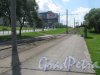 Пр. Маршала Жукова. Вид трамвайных путей в сторону пр. Ветеранов. Фото 4 июля с Петергофского шоссе.
