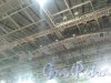 Пр. Юрия Гагарина, дом 8. СКК. Выставка «Радиоэлектроника и приборостроение». Вид с трибуны на потолок здания. Фото 30 октября 2013 г.