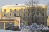 Микрорайон «Форели», пр. Стачек, дом 148. Вид со стороны пруда на фрагмент здания. Фото январь 2014 г.