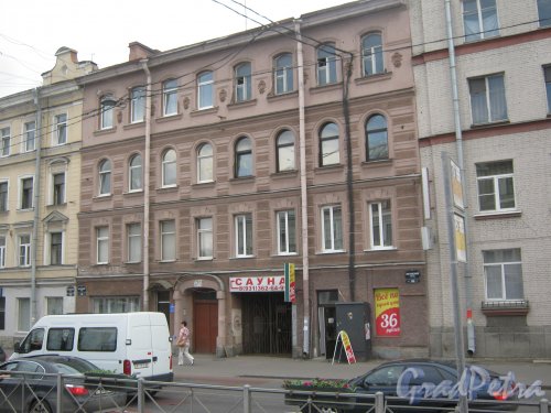 Лиговский пр., дом 166. Общий вид со стороны фасада. Фото 10 июня 2013 г.