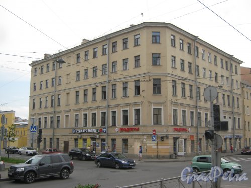 Лиговский пр., дом 194. Общий вид здания. Фото 10 июня 2013 г.