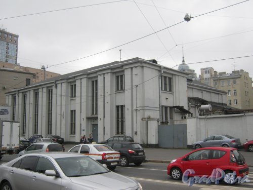 Большой Сампсониевский пр., дом 16. Общий вид здания. Фото 24 июля 2013 г.