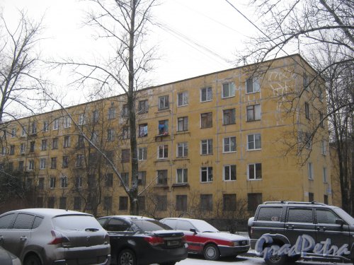 Ленинский пр., дом 127, корпус 2. Фрагмент здания со стороны дома 127, корпус 3. Фото 12 января 2014 г.
