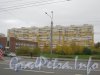 Петергофское шоссе, дом 21, корпус 3. Общий вид с ул. Доблести. Фото 19 октября 2012 г.
