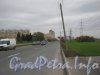 Петергофское шоссе. Проезд вдоль Южно-Приморского парка. Вид в сторону ул. Доблести. Фото 19 октября 2012 г.