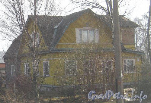 Пос. Володарский, Красносельское шоссе, дом 23. Общий вид. Фото май 2012 г.