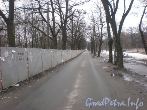 Перспектива Фермского шоссе в сторону Поклоногорской улицы. Фото апрель 2010 года.