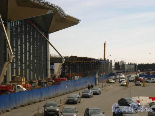 Пулковское шоссе, дом 41. Строительство новых терминалов аэропорта Пулково-1. Фото 16 апреля 2013 г.