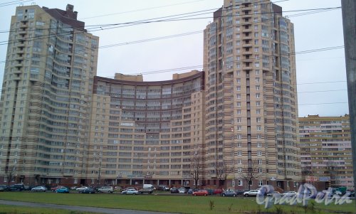 Петергофское шоссе, д. 17. Общий вид жилого дома.